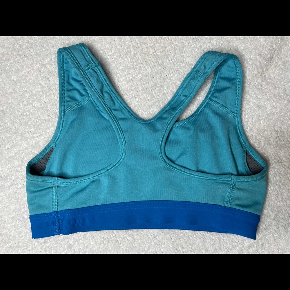Nike Pro - Picture 3 of 4